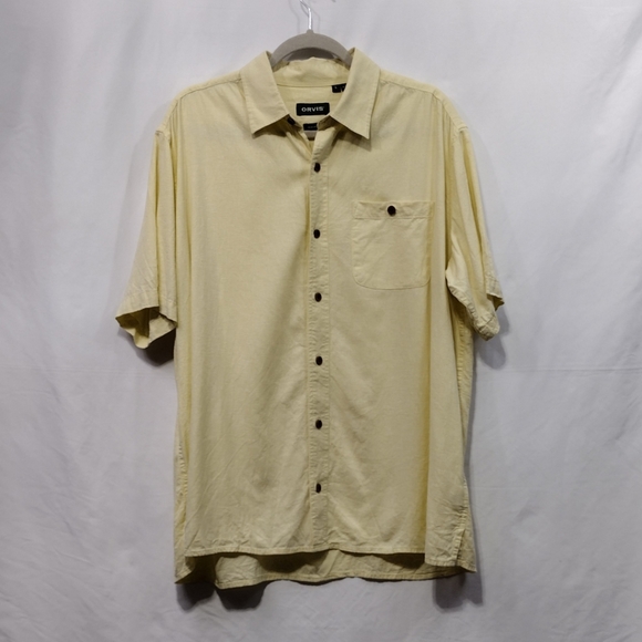 How to Style a Short Sleeve Button Up